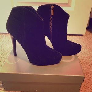 Jessica Simpson booties/heels